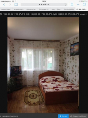 Apartment on Samburova 35